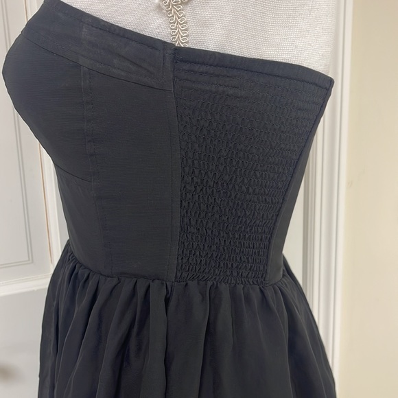 Guess🥰 black dress🥰 - Picture 5 of 10